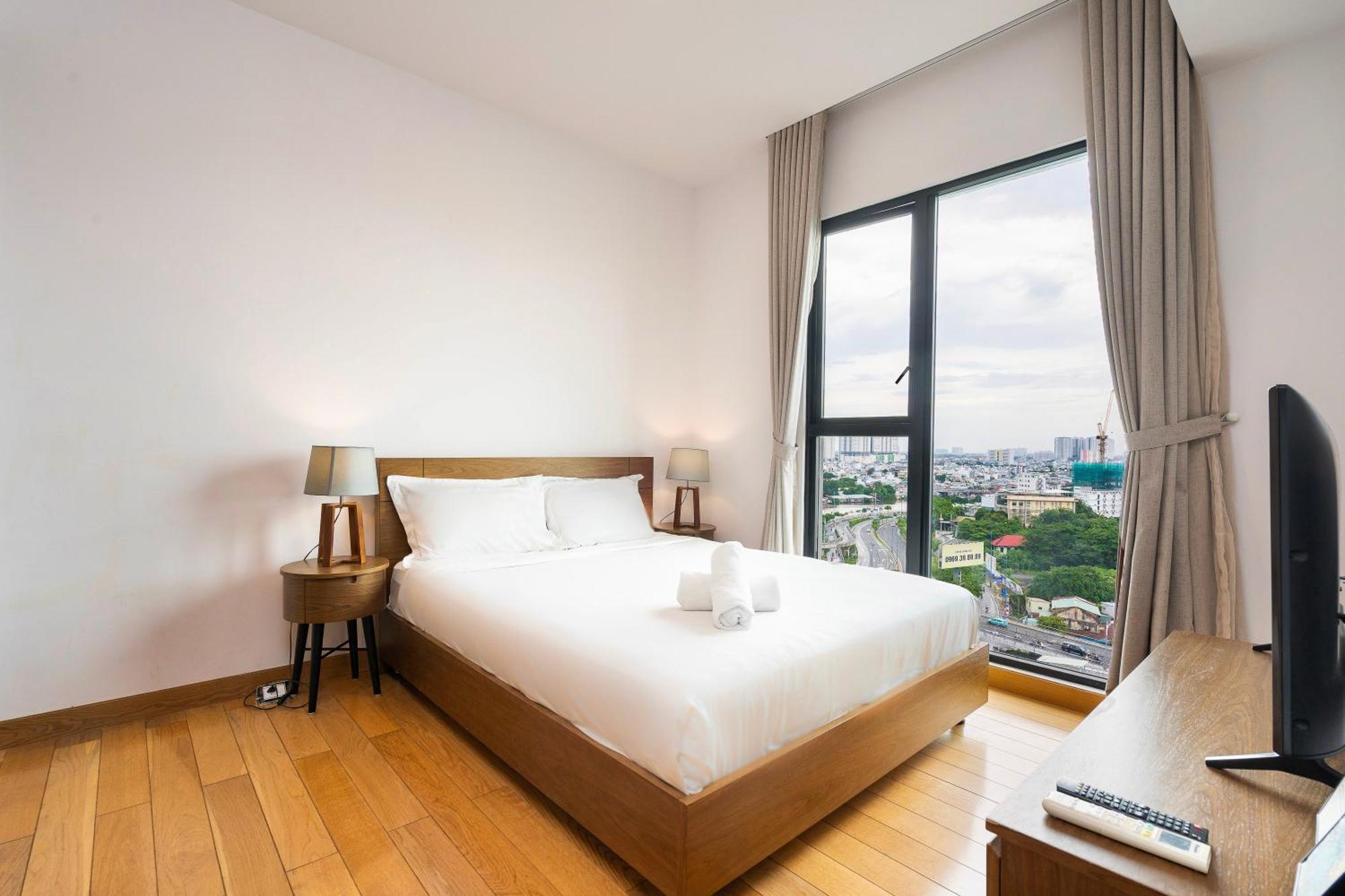 Khách sạn hẻo lánh Tracy D1mension Tower